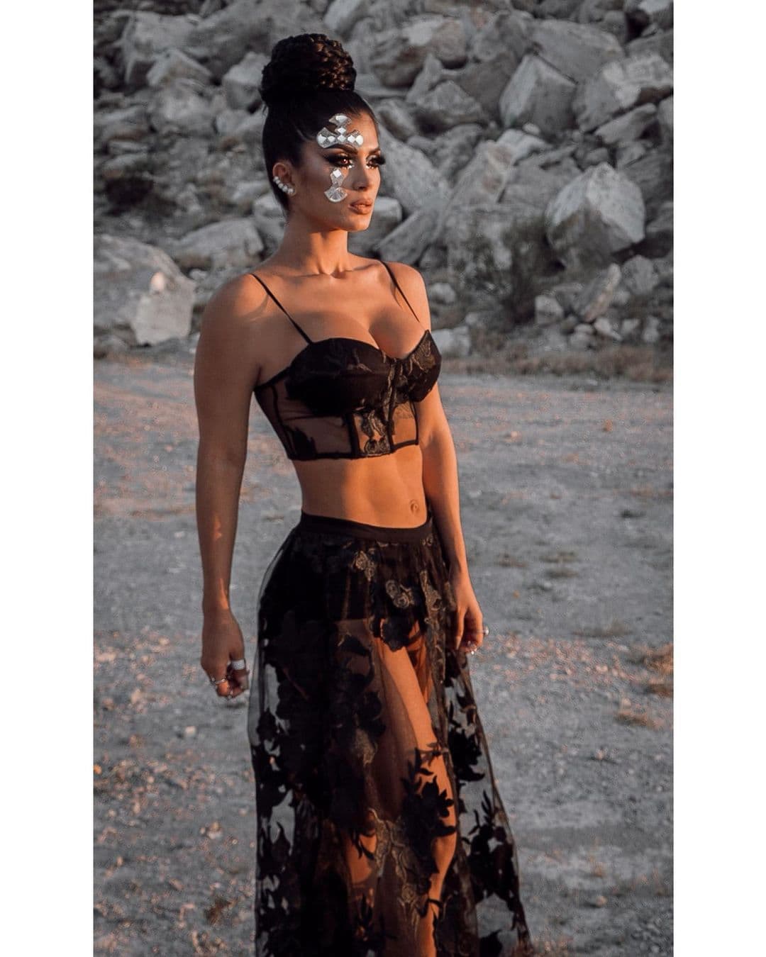 Kimberly Flores lanzará su segundo sencillo 'Mejor Me Quedo Sola'