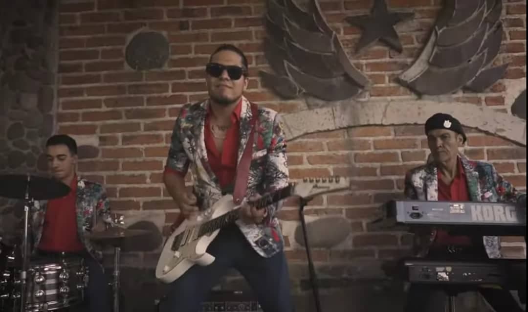 Con "Cogiendo la Mano", Pequeños Musical cierra los lanzamientos del EP "Huapango On".