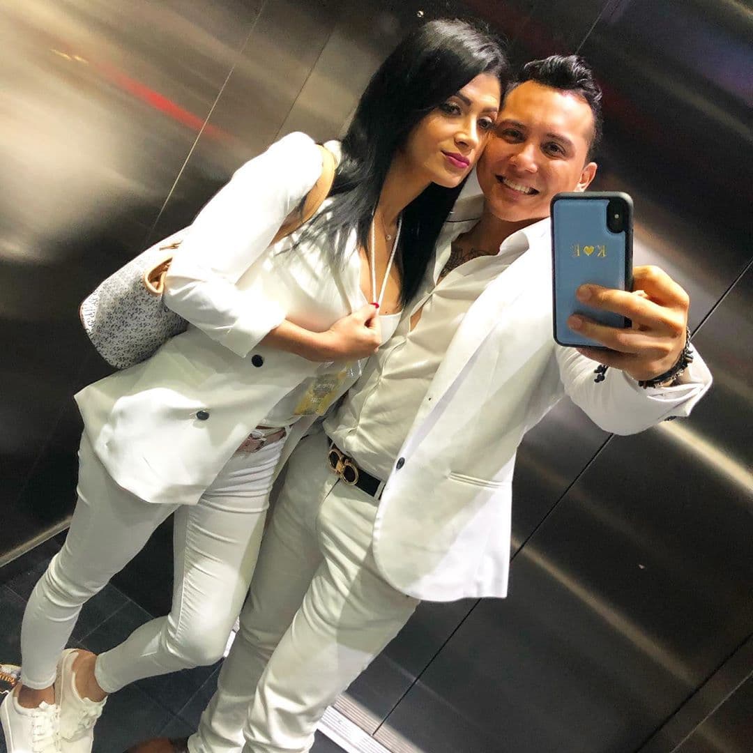 Varios usuarios han criticado a la pareja recién casada por realizar esta acción.