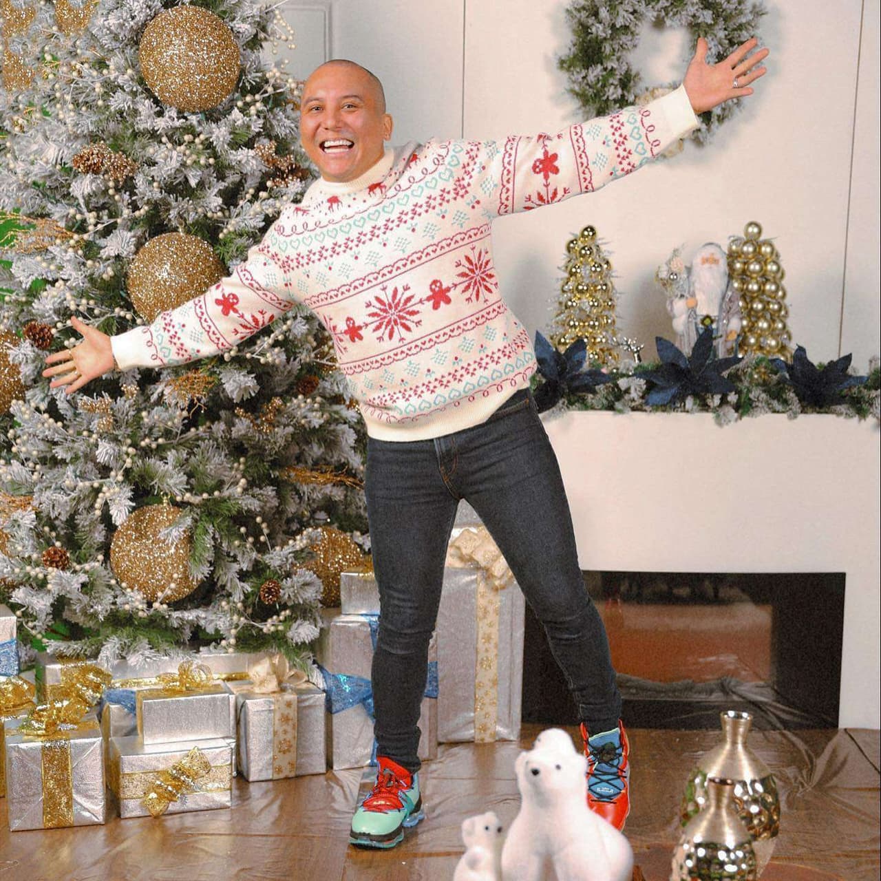 Edwin Luna y La Trakalaosa de Monterrey crearon una canción para Navidad.