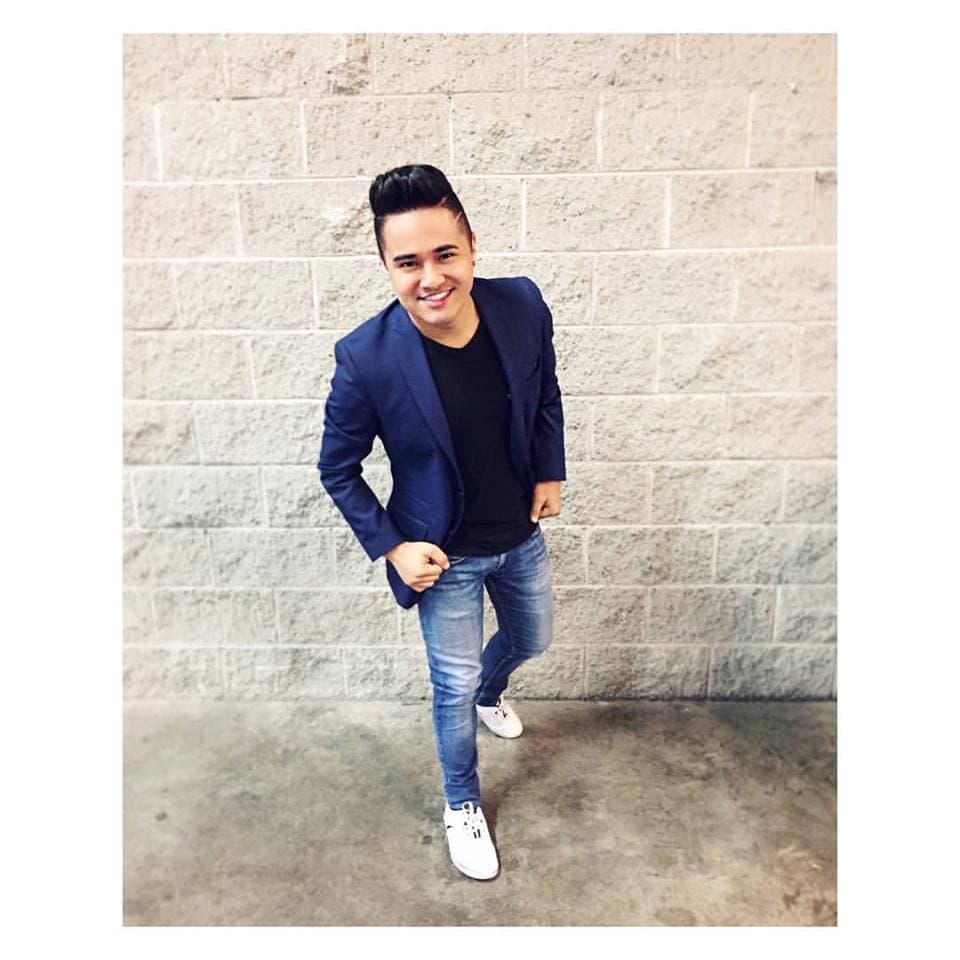 Ha formado parte de la Ke Buena desde su estado natal y en 2015 ingresó a las filas de Televisa Radio en la Ciudad de México.