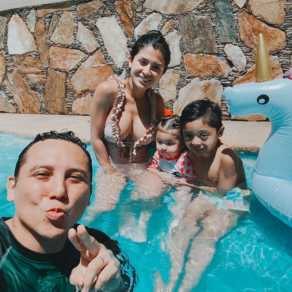 Además tienen una amplia alberca en la que pasan varias horas y sus pequeños pueden practicar.
<br>¿Qué te pareció?