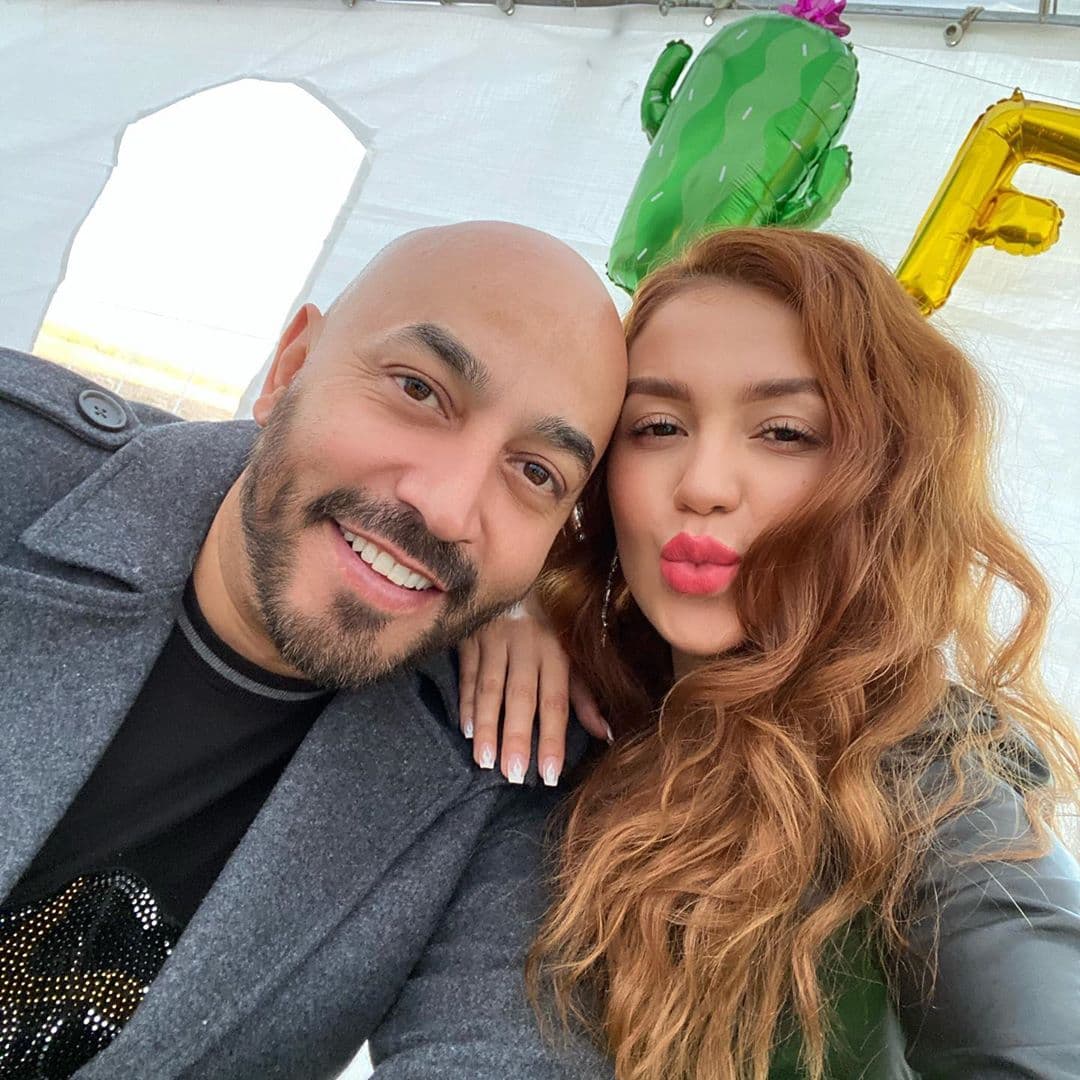 Fue en septiembre pasado cuando el cantante dio a conocer que estaba enamorado de la jalisciense.