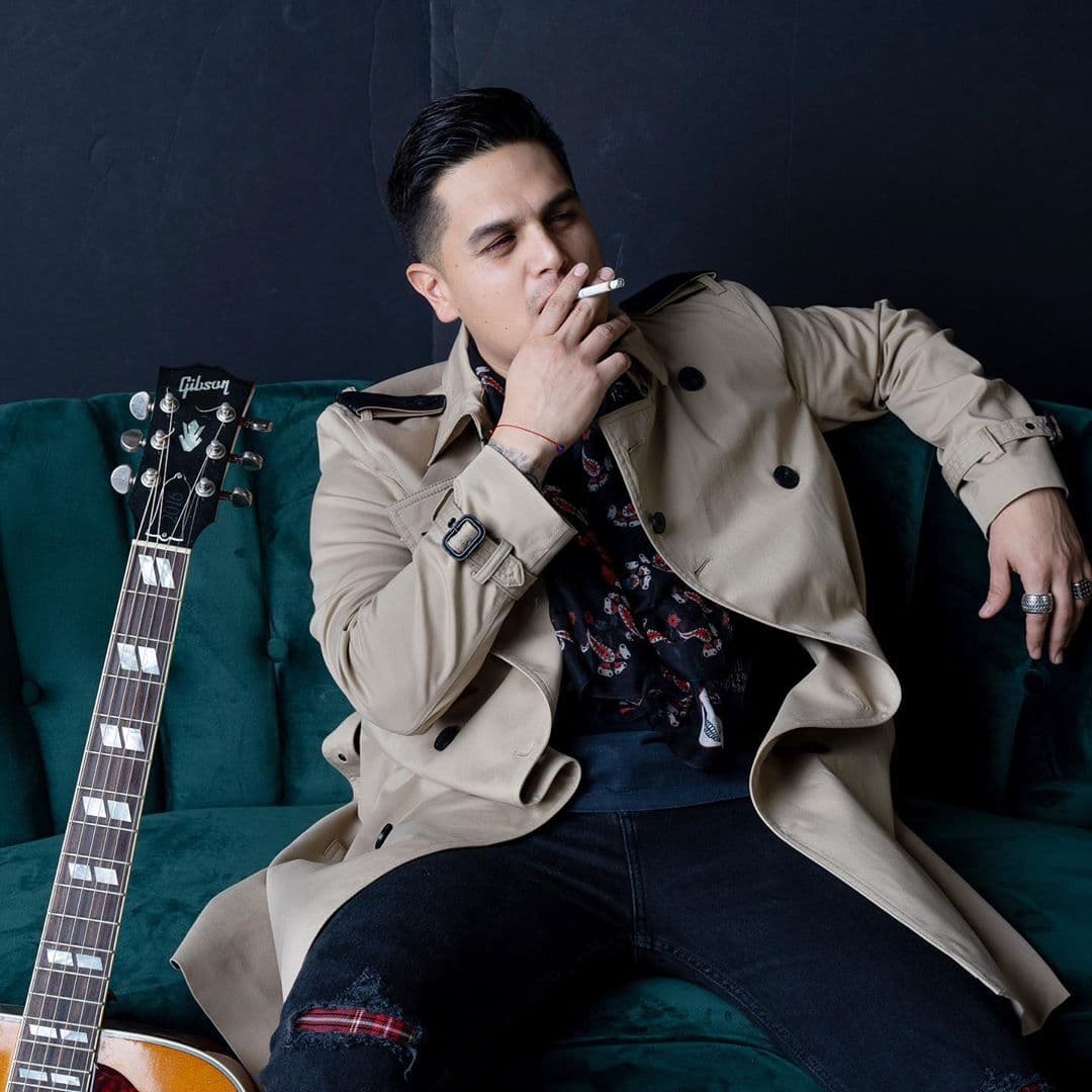 Régulo Caro dará a conocer en plataformas digitales su álbum "Todo Va a Estar Bien".