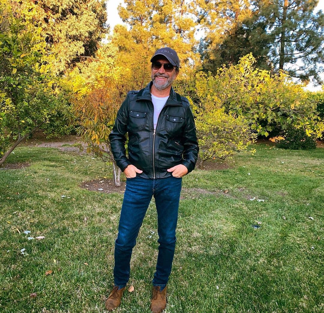 "Podrán ponerle historias a todas las redes sociales, pero las mejores historias solo las tendré contigo, mi amor", con este mensaje, Marco Antonio Solís volvió a convertirse en tendencia en Twitter. Ha sido compartida más de 26 mil veces y tiene más de 73 mil me gusta.