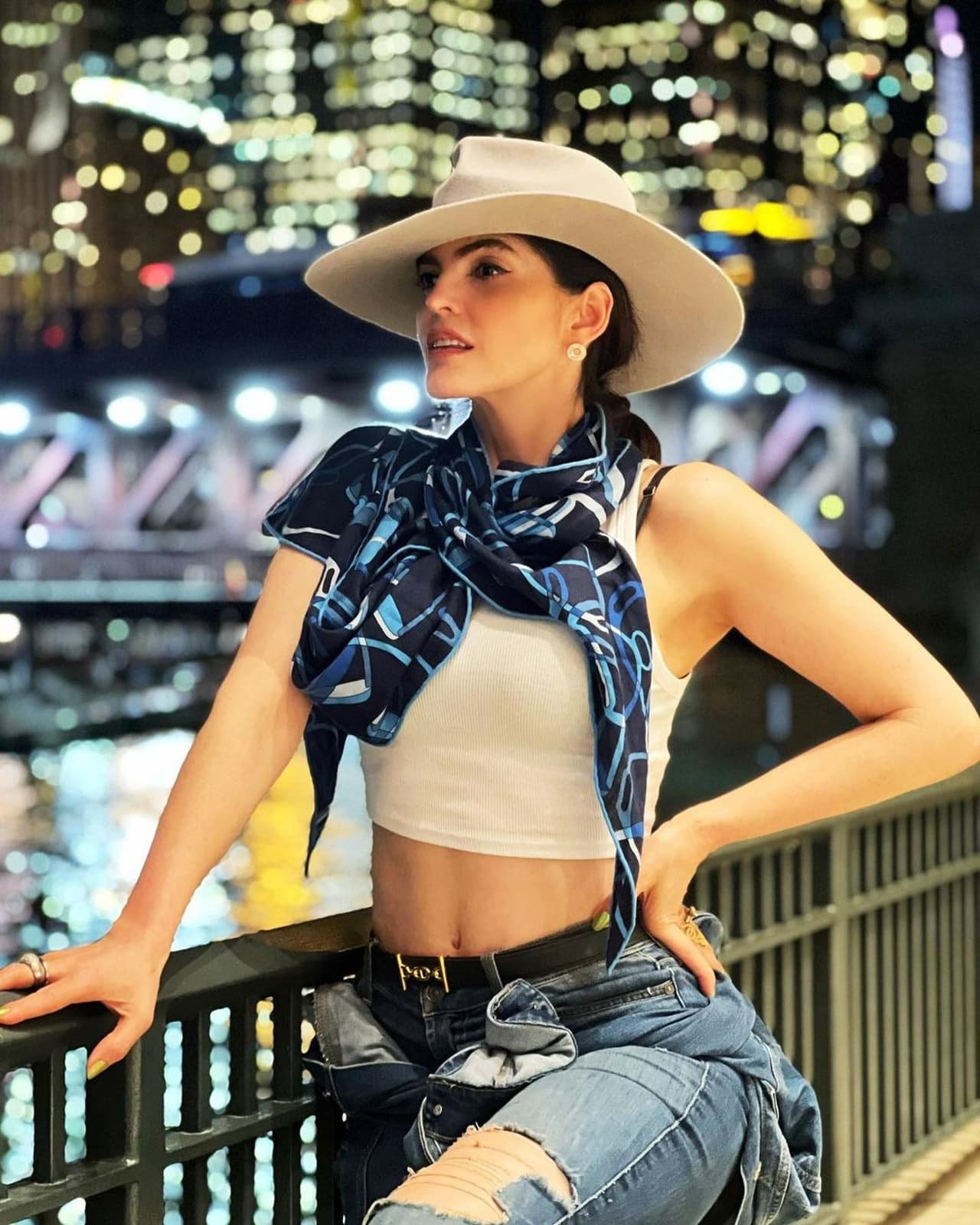 Ana Bárbara dedicóun mensaje a su difunta hermana, Marissa Ugalde.