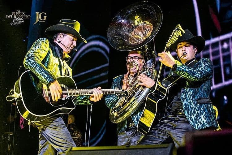 Los Plebes del Rancho de Ariel Camacho. El trío sierreño compartirá algunos de los temas que los han colocado como referentes en el regional mexicano.