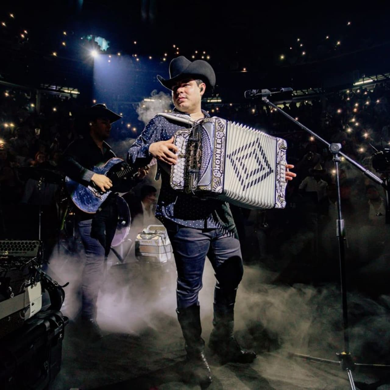 Las composiciones que han marcado la carrera de Alfredo Olivas.