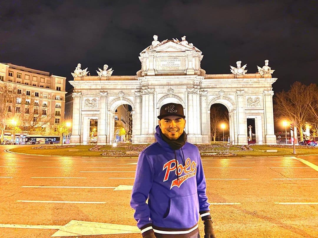 También, los miembros de la agrupación sinaloense se dieron tiempo para visitar los lugares más emblemáticos de la ciudad, así lo presumió Geovanni Mondragrón.