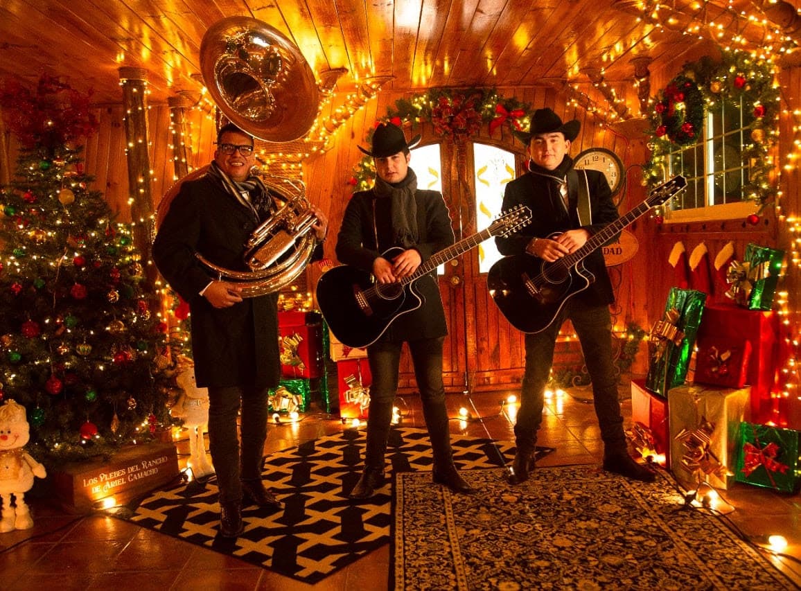 Johnny Cortés se concentra en su faceta de compositor y promete grandes sorpresas en este terreno.