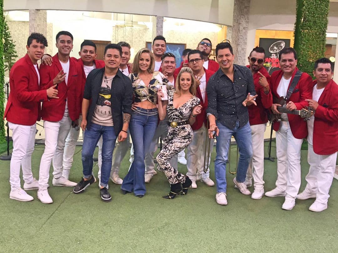 Grupo Ensamble estuvo como invitado en el programa "Buenos Días Bandamax".