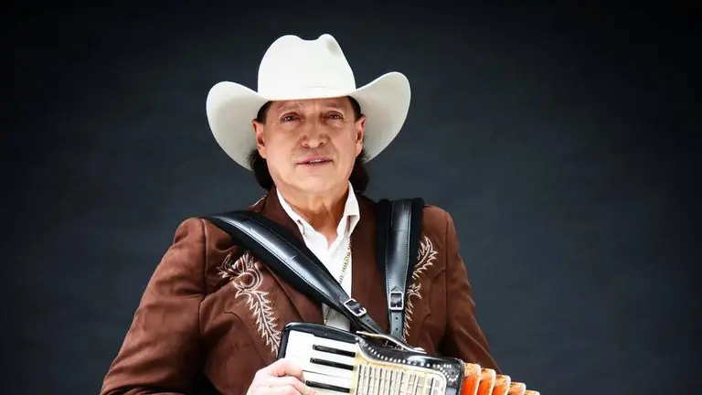 Ramiro señala a Lupe por problemas en Bronco | Shows Bandamax Bandanews |  Bandamax